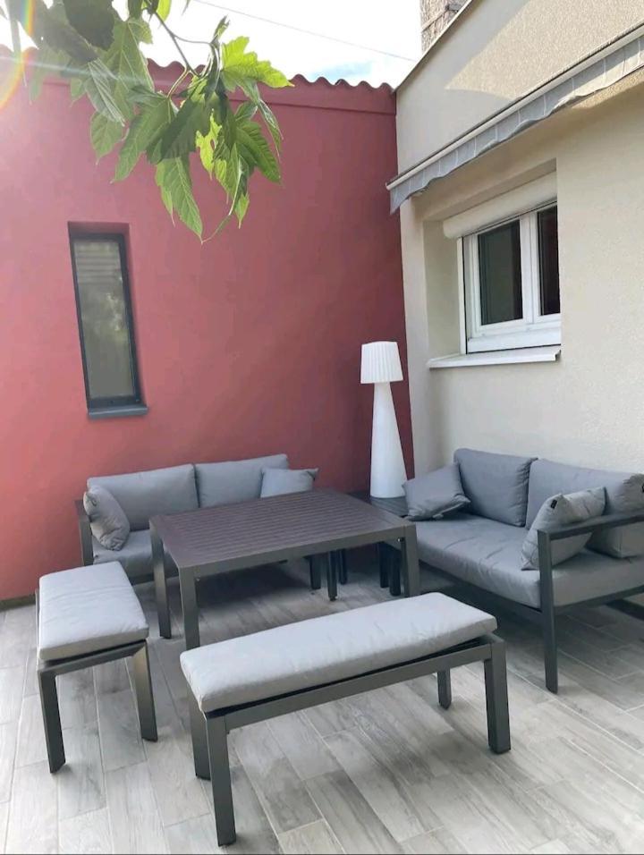 Maison Montoison